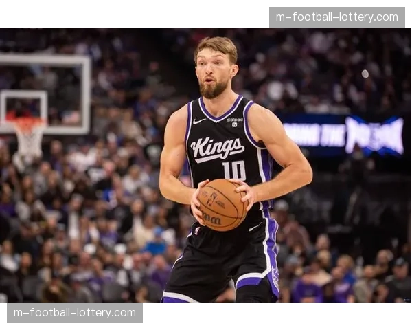 萨博尼斯接受立陶宛媒体采访，谈国王队季后赛目标